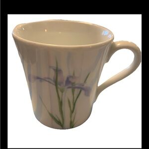 Vintage Corning Ware Corelle Shadow Iris Floral Coffee Mug Tea Cup